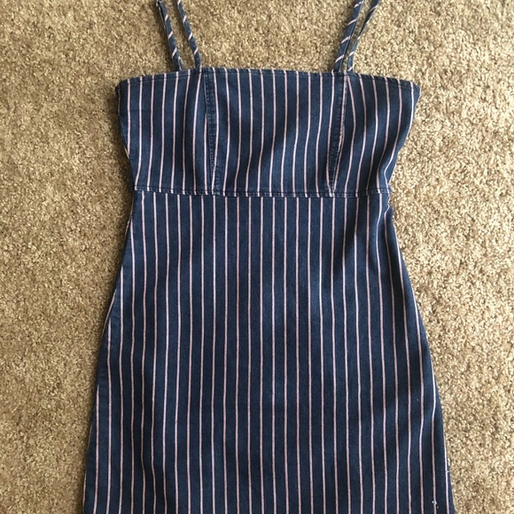 Altar'd State Dresses & Skirts - 🇺🇸🇺🇸 Altar’d State denim T-strap dress.